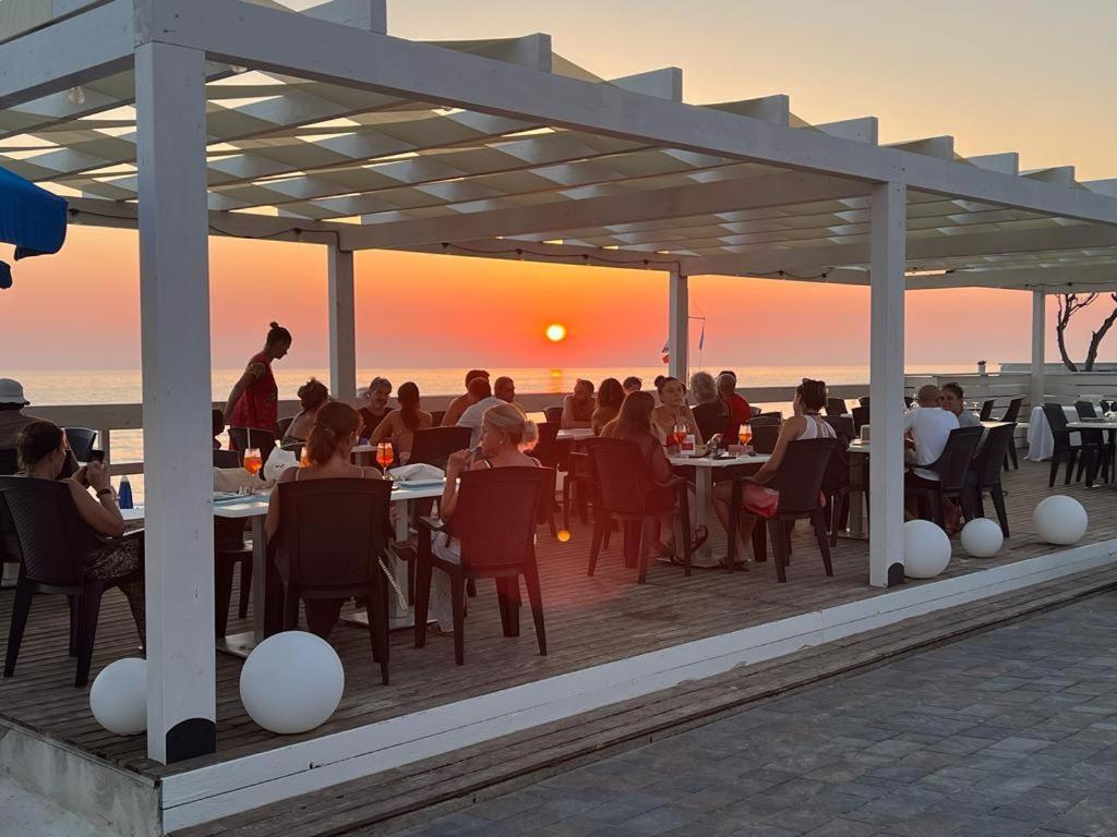 Hotel Sirenetta Anzio Exterior photo